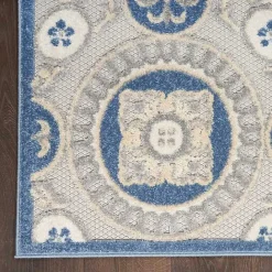 Outlet Kirklands Home Aloha Blue Medallion Indoor/Outdoor Area Rug, 3x5