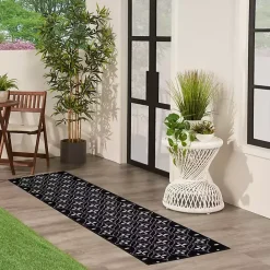 Clearance Kirklands Home Black & Ivory Quatrefoil Indoor/Outdoor Runner