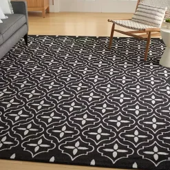 Discount Kirklands Home Black & Ivory Quatrefoil Indoor/Outdoor Rug, 5x7