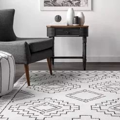 Clearance Kirklands Home Black and Ivory Moroccan Washable Area Rug, 4x6
