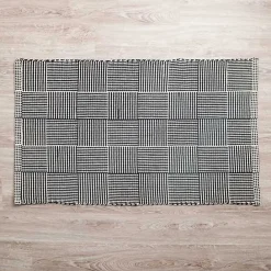 New Kirklands Home Basketweave Scatter Rug Black