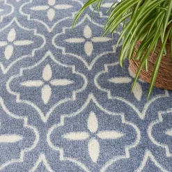 Kirklands Home Blue & Ivory Quatrefoil Indoor/Outdoor Runner
