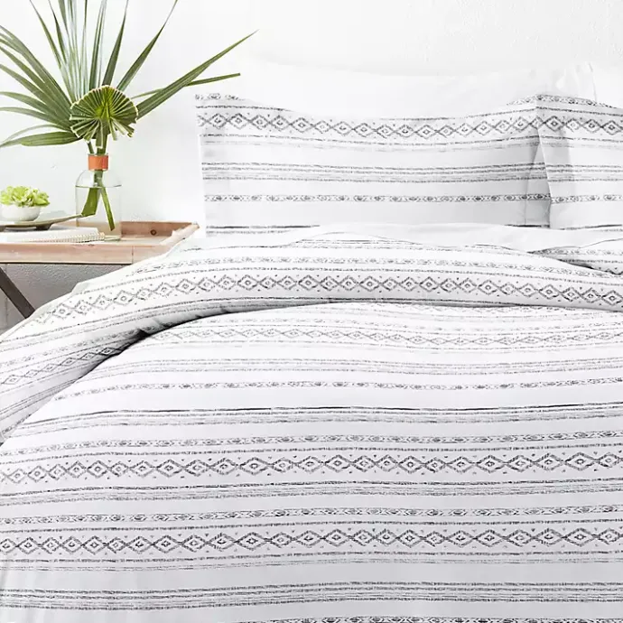 Discount Kirklands Home Gray Geometric 3-Pc. Queen Duvet Cover Set