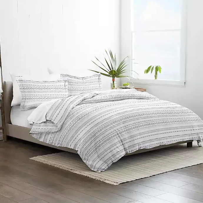 Discount Kirklands Home Gray Geometric 3-Pc. Queen Duvet Cover Set