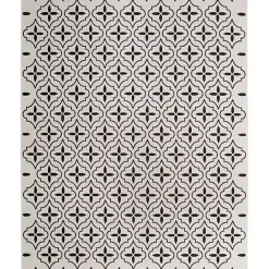 New Kirklands Home Ivory & Black Quatrefoil Indoor/Outdoor Rug, 5x7