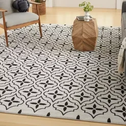 New Kirklands Home Ivory & Black Quatrefoil Indoor/Outdoor Rug, 5x7