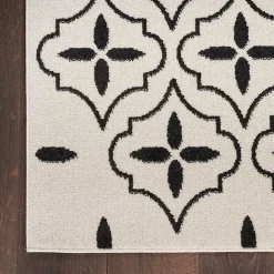 New Kirklands Home Ivory & Black Quatrefoil Indoor/Outdoor Rug, 8x10