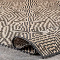 Clearance Kirklands Home Kylie Gray Modern Abstract Outdoor Rug, 5x8