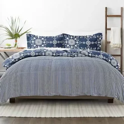 Kirklands Home Navy Daisy Medallion Twin 3-pc. Comforter Set Blue