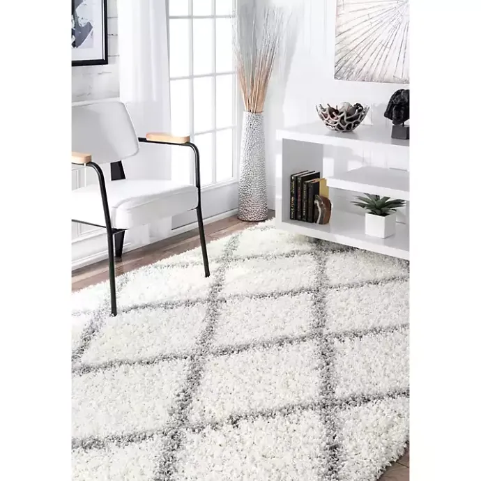 Kirklands Home Shanna Diamond Area Rug, 5x7 White