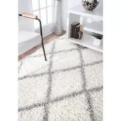 Kirklands Home Shanna Diamond Area Rug, 5x7 White