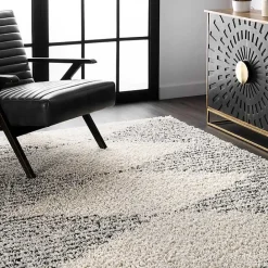 Sale Kirklands Home Shattered Diamonds Scarlette Area Rug, 7x10 Ivory