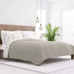 New Kirklands Home Watercolor Leaves Reversible 2-pc. Twin Quilt Set