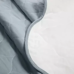 Discount Kirklands Home White and Blue Scallop 3-pc. King Quilt Set