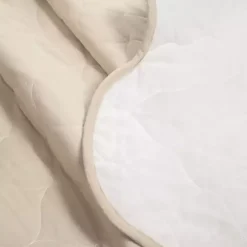 New Kirklands Home White and Tan Scallop 3-pc. King Quilt Set