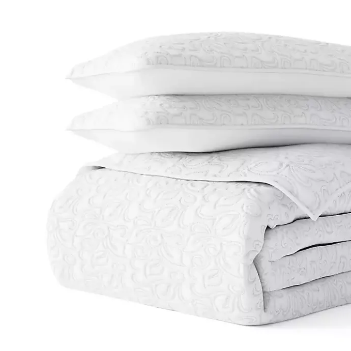 Outlet Kirklands Home Floral Stitch 3-pc. Queen Quilt Set White