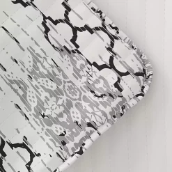 New Kirklands Home White Trellis Reversible 3-pc. Queen Quilt Set