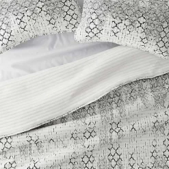 Sale Kirklands Home White Trellis Reversible 3-pc. King Quilt Set