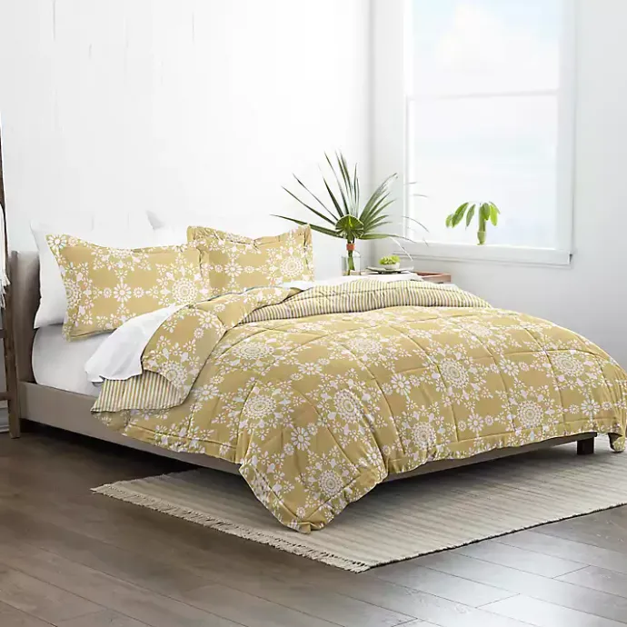 Clearance Kirklands Home Daisy Medallion King 3-pc. Comforter Set Yellow